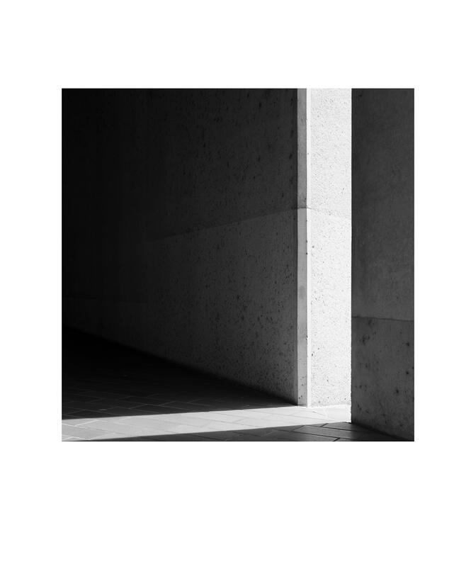Black and white photograph by Bradley Cummings titled NGA #1986, Canberra, 2018.